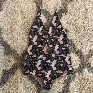 Acacia Black Elephant Kokomo